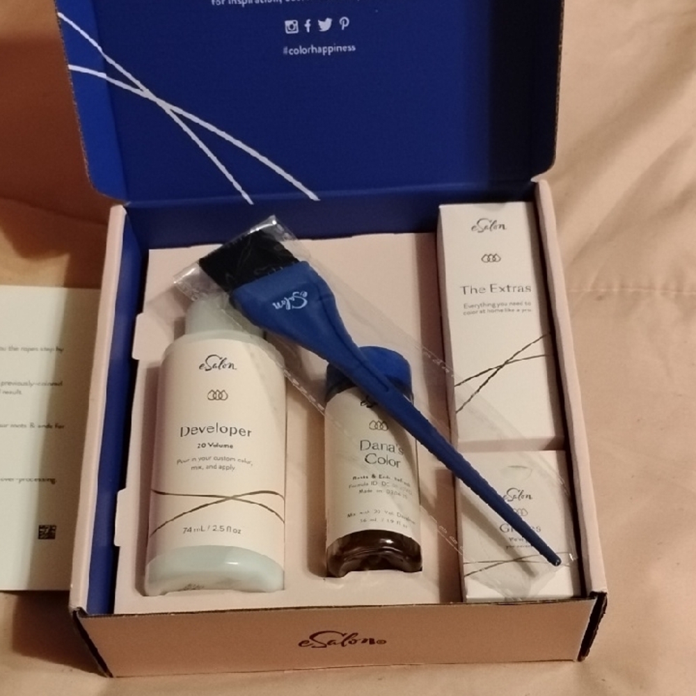 SALONI Hair Color Kit with Developer - Blondest Blond